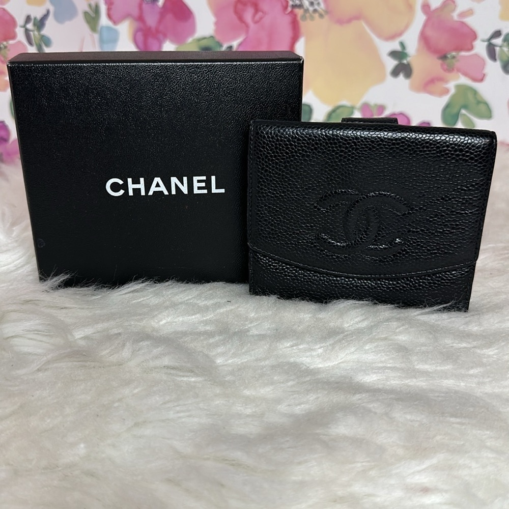 💯Authentic Chanel Caviar Short Wallet🍀 - Picture 11 of 15